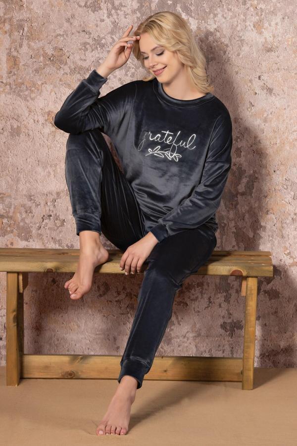 Kadın Uzun Kollu Pijama Takımı Spor Kadife Kışlık - Image 1