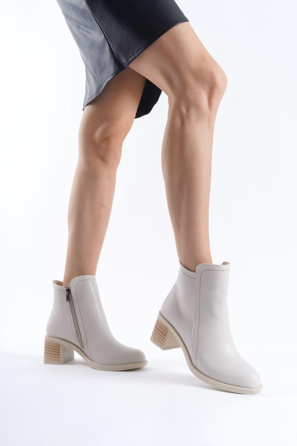 LARISSA Fermuarlı Ortopedik Taban Topuklu Kadın Bot  CKT - Krem - Image 1