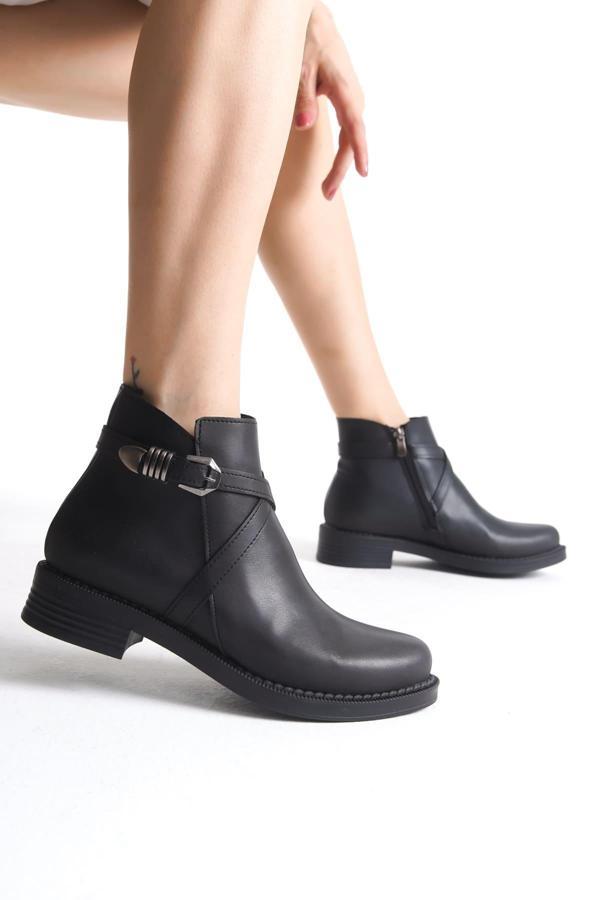 ALMILA Fermuarlı Lastikli Ortopedik Taban Topuklu Kadın Bot CST - Siyah - Image 1