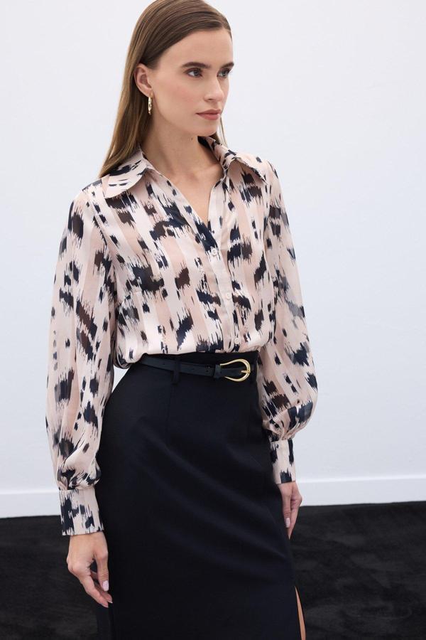 Geniş Manşetli Desenli Gömlek - Bej - Image 1