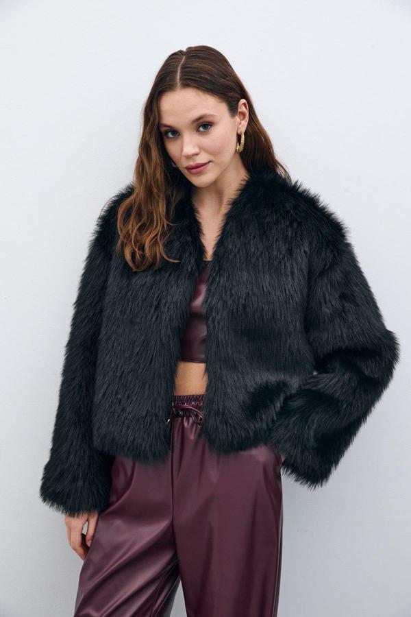 Yakasız Kürk - Siyah - Image 1