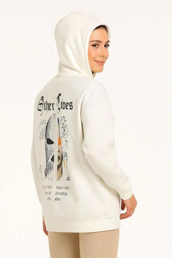 Kadın Oversize Üç İplik Şardonlu Kapüşonlu Sweatshirt – Beyaz “Other Lives” Ön ve Arka Baskılı, Kang - Image 1