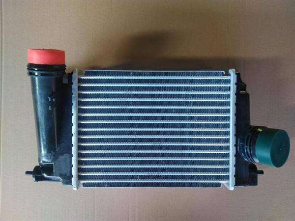 TURBO RADYATÖRÜ INTERCOOLER MEGANE 4-KADJAR-TALISMAN-SCENIC-QASHQAI 1.5DCİ- XTRAIL 1.6 64X217.9X282 144614EA0A 144614EA1A 144614EA1B - Image 1