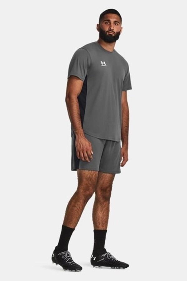 Under Armour UA Challenger Train Erkek Şort - Image 1
