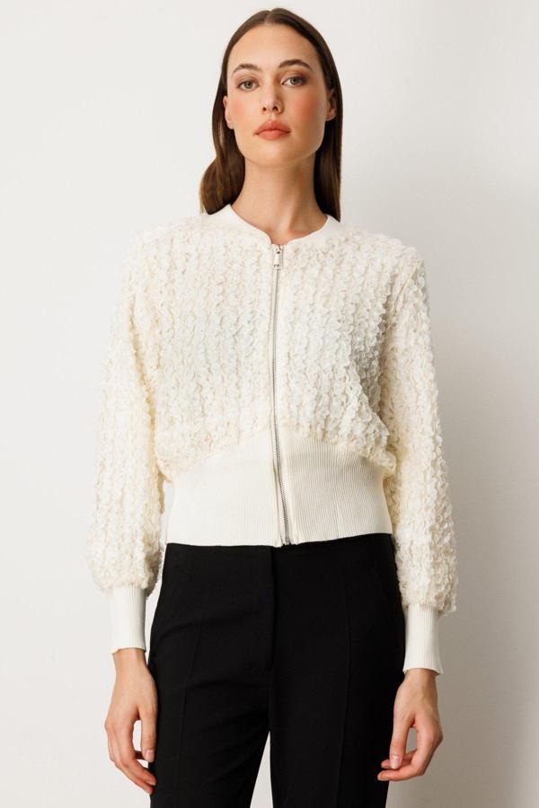 On Kadın Kabartmalı Bomber Mont 60709 Ekru - Image 1