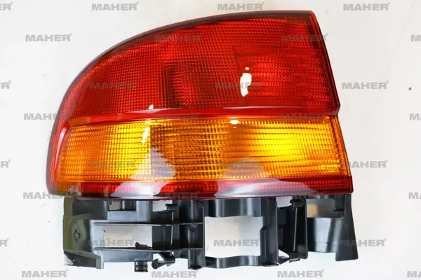 STOP LAMBASI CARINA 1996-1999 DIŞ SOL 81560 05030 - Image 1