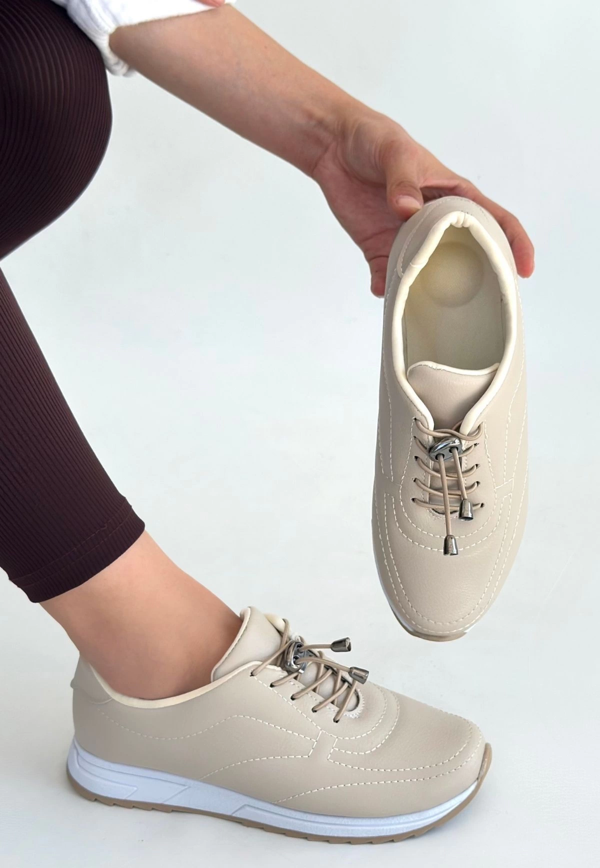 Finna Bej Cilt Bağcıklı Spor Ayakkabı - Image 1