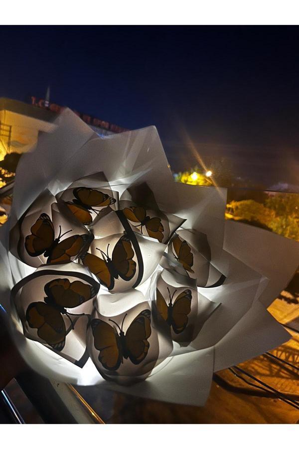 Kayzen Letli Sarı Kelebek Buketi - Image 1