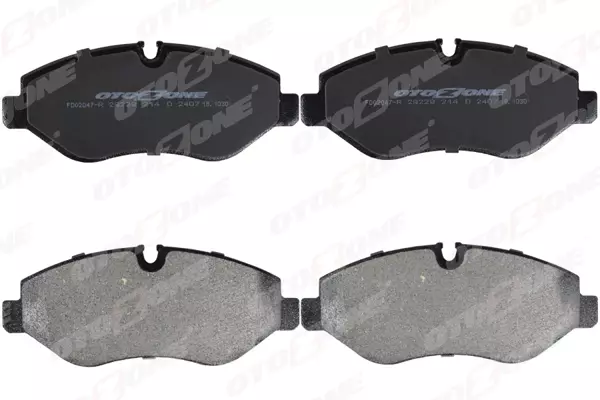 IVECO DAILY 4 MİNİBÜS/DAILY ÖN BALATA CİVATA TAKIMLI 42561355 - Image 1