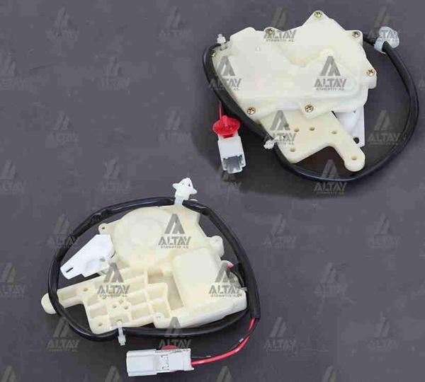 MERKEZİ KİLİT MOTORU CIVIC 1996-2001 ÖN SAĞ 72115 S04 A02 - Image 1