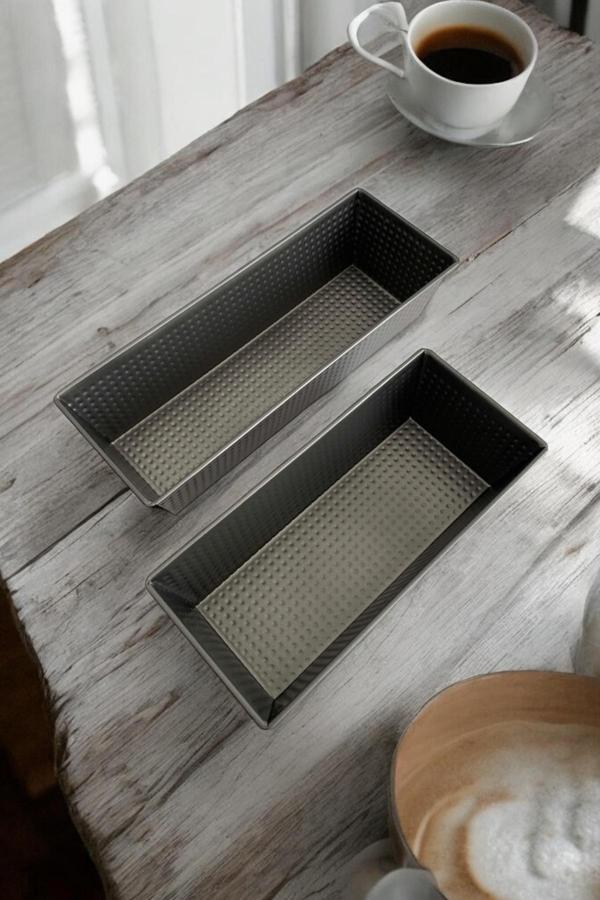 Mutfaksultani 2 Boy Paslanmaz Çelik Baton Kek Kalıbı- Boy 25,5 Cm Ve 30.5 Cm - Image 1