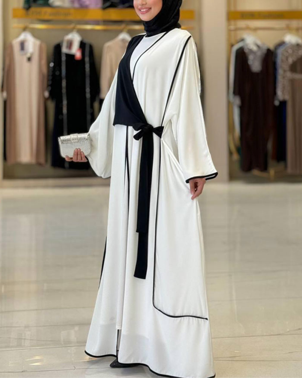 Önden Bağlama Detaylı Medine İpeği Abaya - Image 1