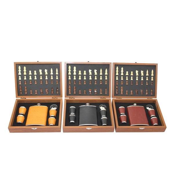 Ahşap Kutulu Satrançlı Matara Seti Derili - Image 1