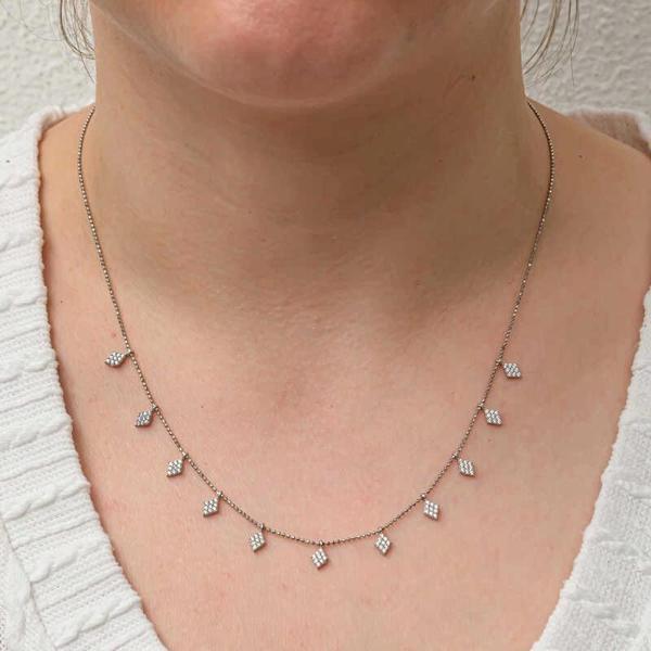 Gümüş Baklava Kesim Şans Kadın Kolye - Image 1