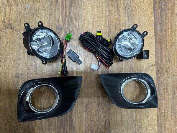 Toyota Land Cruiser Prado 150 için Sis Far Set 2010-2013 - Image 1