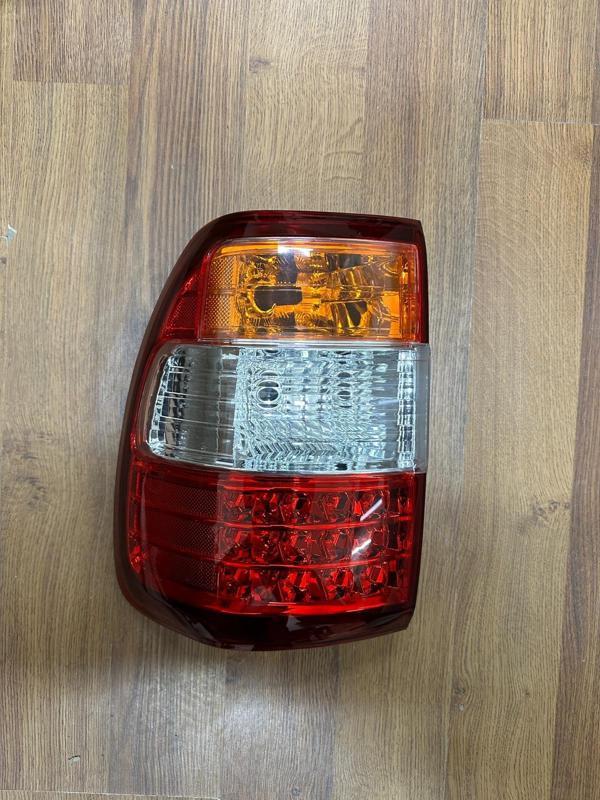 Toyota Land Crusıer Dış Sol Ledli Stop Lambası 2006> - Image 1