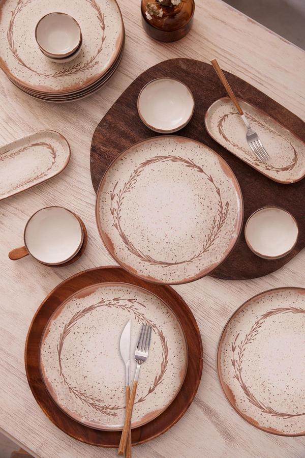 Kütahya Porselen 880914 14 Parça 6 Kişilik Kahvaltı Takımı  - Image 1