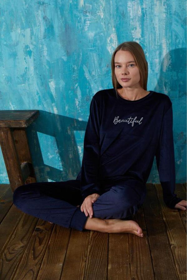 Kadın Pijama Takımı Uzun Kollu Soft Fransız Kadife Kışlık - Image 1