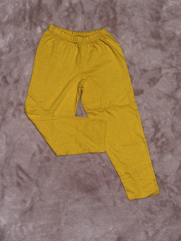 2-8 yaş erkek çocuk pijama beli lastikli düz renk hardal - Image 1