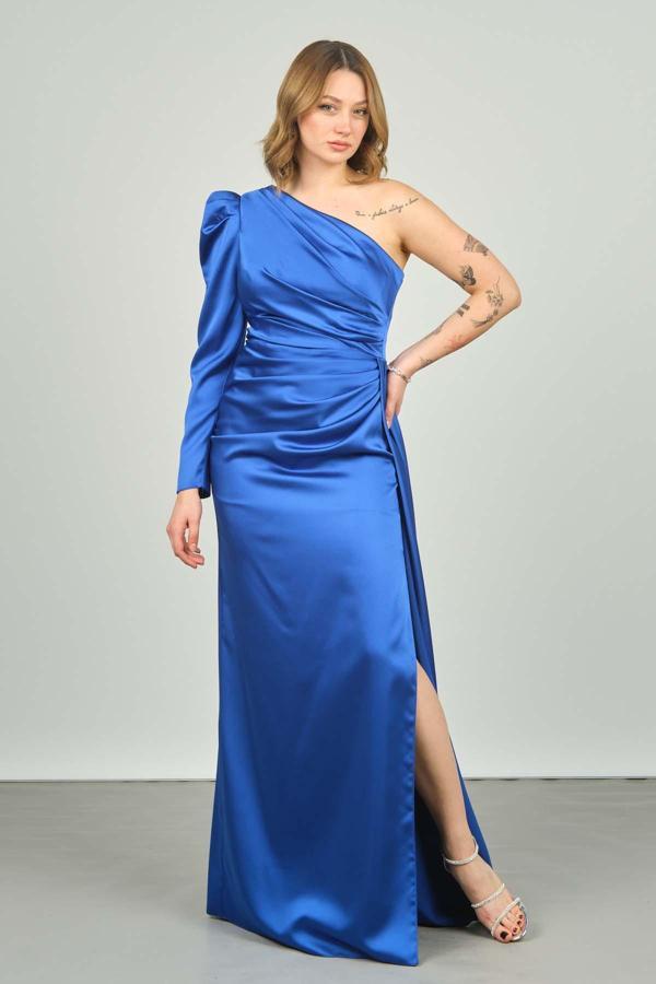 Saygın Kadın Tek Kol ve Omuz Detaylı Kuyruklu Uzun Abiye Elbise 0472 Saks - Image 1
