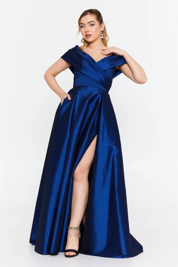 Şeref Vural Kadın Düşük Omuz Derin Yırtmaçlı Maxi Abiye Elbise 8363 Saks - Image 1