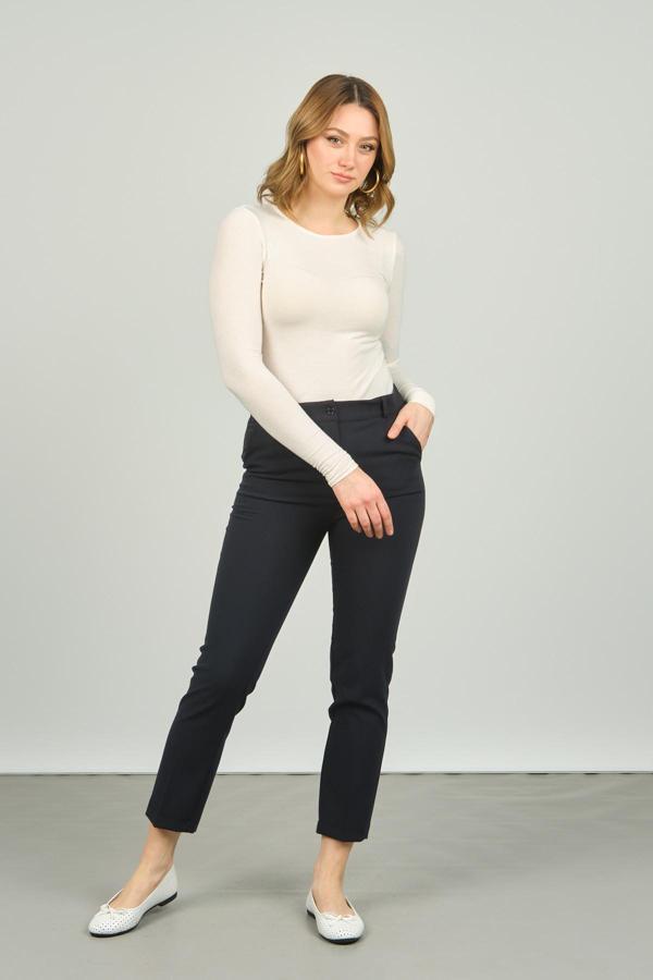 FA Pantolon Kadın Bilek Boy Çift Cep Dar Kalıp Pantolon 7001 Lacivert - Image 1