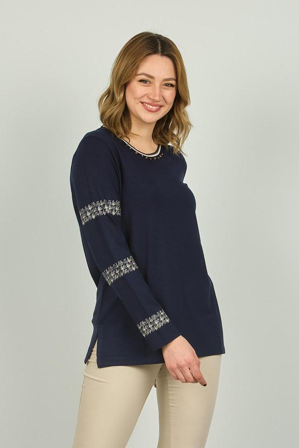 Detay Triko Kadın Bisiklet Yaka Kolları ve Yakası İşlemeli Uzun Kol Bluz 4539 Lacivert - Image 1