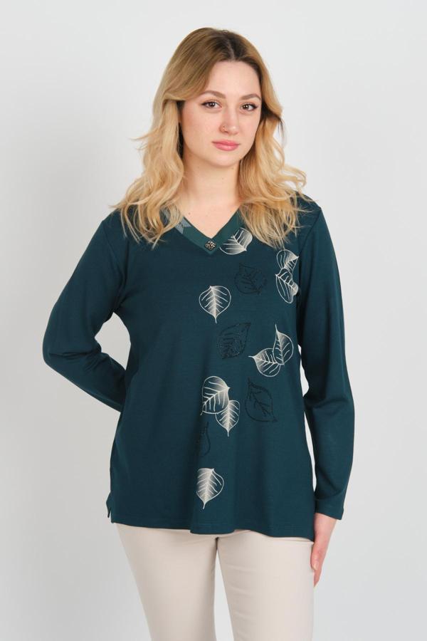 Detay Triko Kadın V Yaka ve Yakası Simli Taş İşlemeli Desenli Uzun Kol Anne Bluz 5746 Zümrüt - Image 1