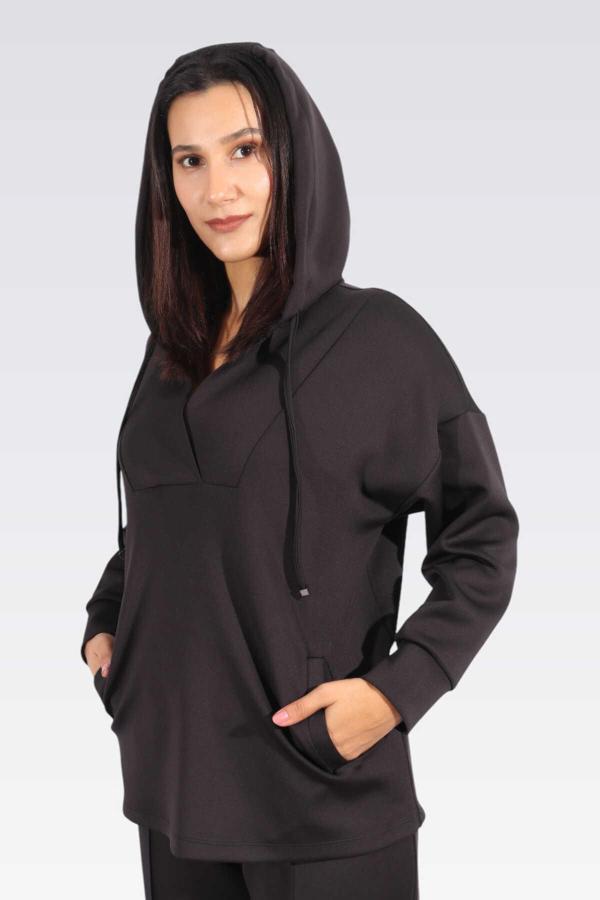 Tolga Saraçoğlu Kadın Rahat Kesim Kapüşonlu Sweatshirt 50259 Siyah - Image 1