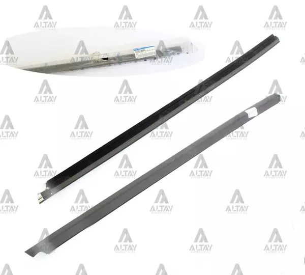 CAM SIYIRICI H-1 2008-2011 ÖN KAPI DIŞ SAĞ 82220 4H000 - Image 1