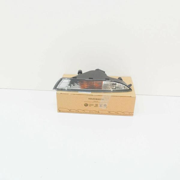 Tampon Sınyalı Sol Vw Scırocco Bm 09- (Oem No: 1K8953041E) - Image 1