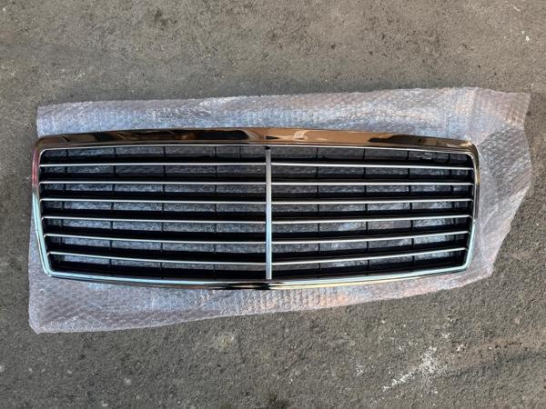 Mercedes W140 Avantgarde Ön Panjur Komple Krom 1991-1998 - Image 1