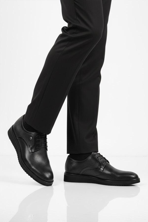 Siyah Hakiki Deri Bağcıklı Erkek Klasik Ayakkabı 3264 M - Image 1