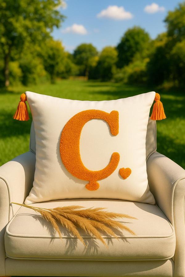 Saymine Punch Kırlent Kılıfı Harf Modeli - Image 1