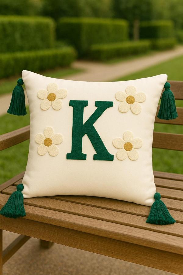 Saymine Punch Kırlent Kılıfı K Harfi - Image 1