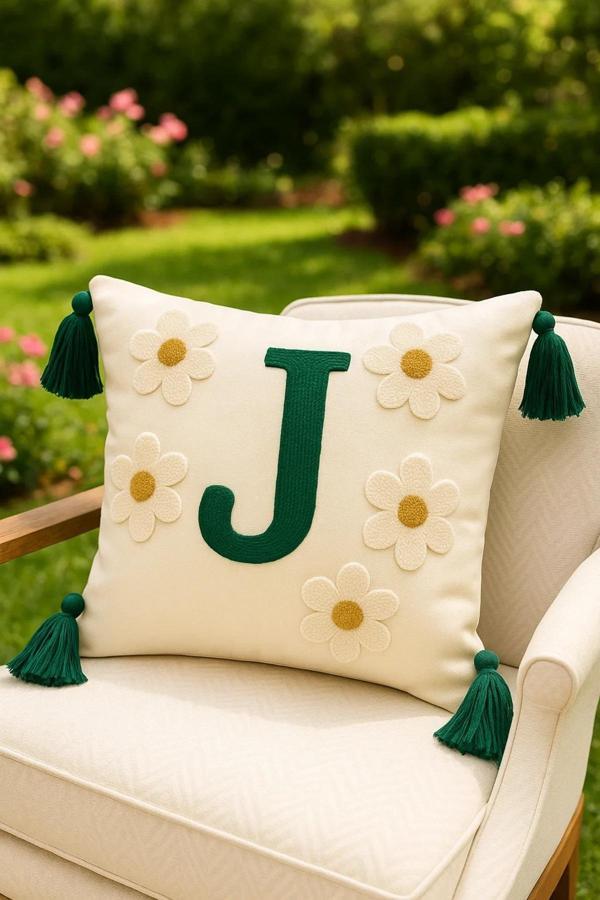 Saymine Punch Kırlent Kılıfım Harf Model J Harfi - Image 1