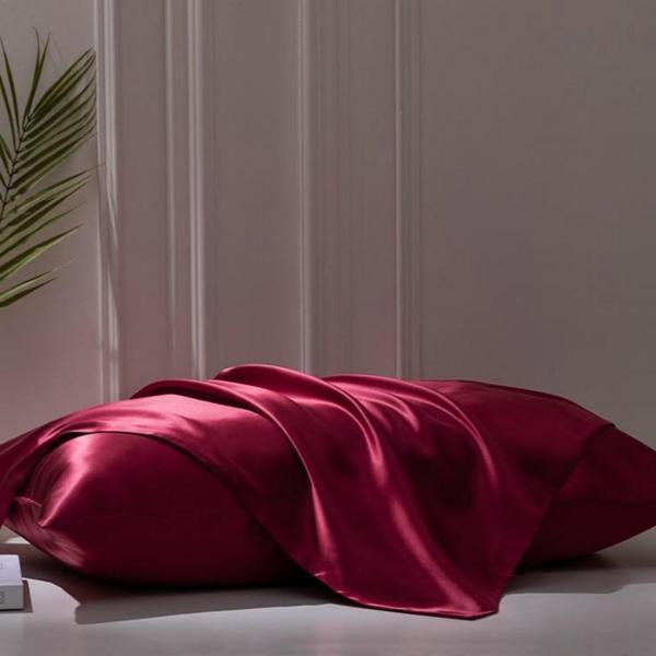 Antibakteriyel Terletmeyen İpek Saten Yastık Kılıfı 2'li 50x70 Bordo - Image 1