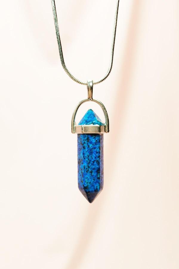 Labradorit Doğal Taşı Zincirli El Yapımı Tasarımlı Kolye Uç: 3,5 cm Zincir: 20 cm Kutulu - Image 1