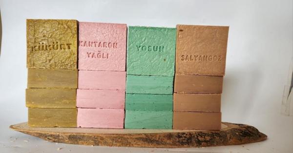 Doğal Üretim Sabunu Karışık (Kükürt-Kantaron-Yosun-Salyangoz)16'lı Set - Image 1