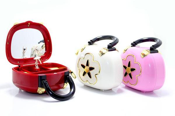 Çanta Tasarımlı Müzik Kutusu  - Image 1