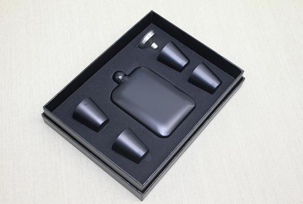 4 Shot Bardaklı Matara Seti Siyah  - Image 1