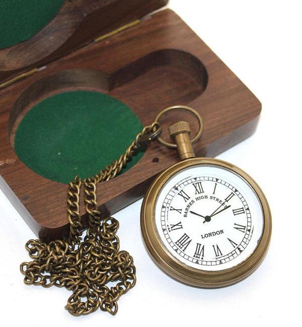 Ahşap Kutulu Pirinç Köstekli Saat Model 4 - Image 1