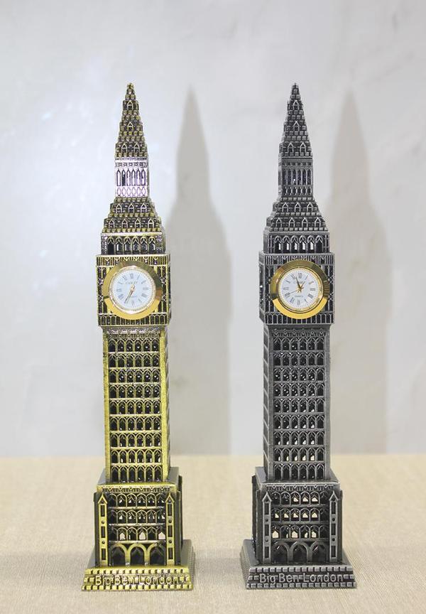 Metal Saat Kulesi  - Image 1