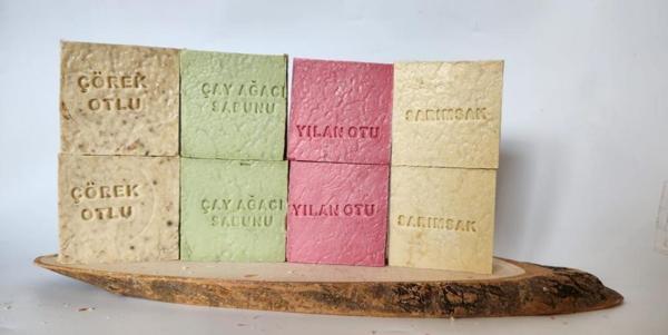 Doğal Üretim Sabunu Karışık (Çörekotu-Çay Ağacı-Yılan Otu-Sarımsak) 8'li Set - Image 1