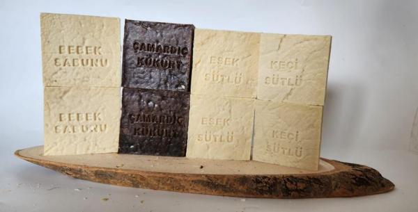 Doğal Üretim Sabunu Karışık (Çam Ardıç Kükürt-Bebek-Eşek Sütlü-Keçi Sütlü) 8'li Set - Image 1