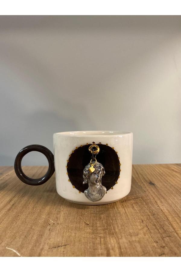 Hly Ceramics Ancient Girl Kupa - Image 1