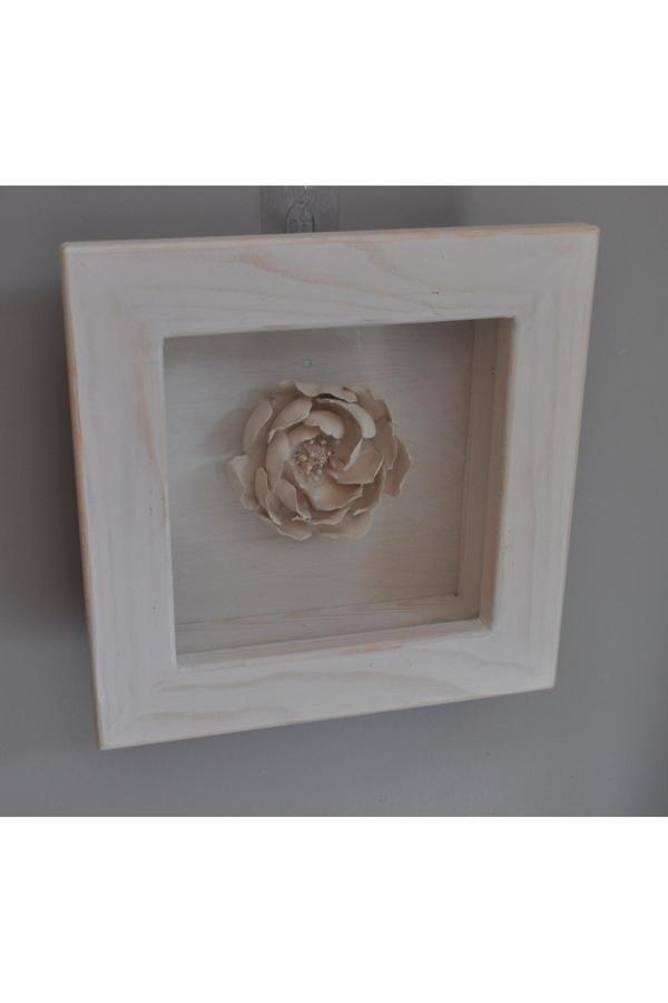 Hly Ceramics Beyaz Manolya Çiçeği Ahşap Çerçeveli Tablo - Image 1