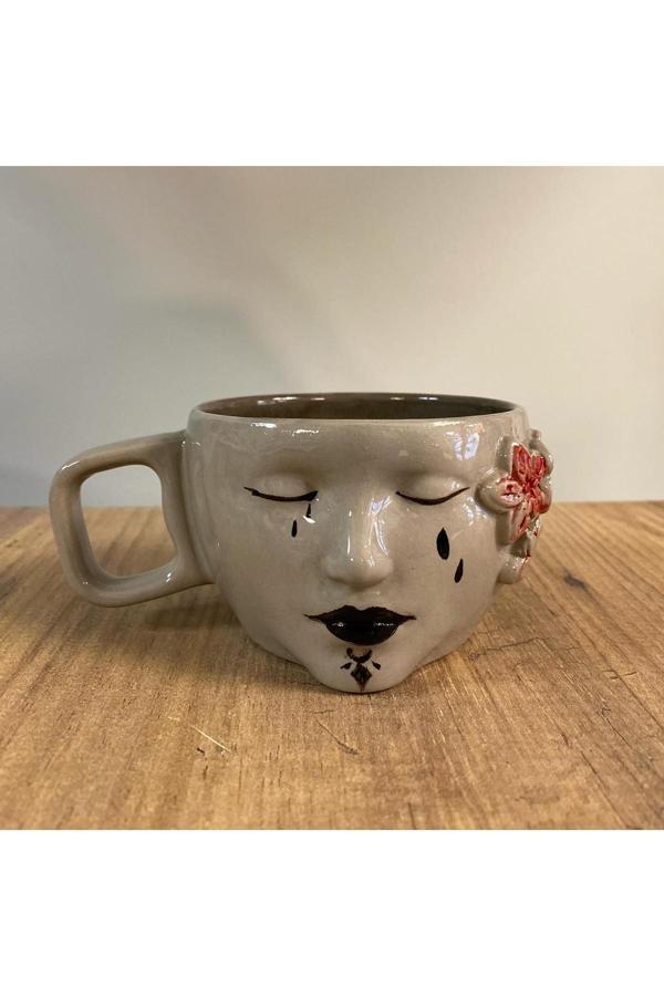 Hly Ceramics Gothic Girl Kupa - Image 1