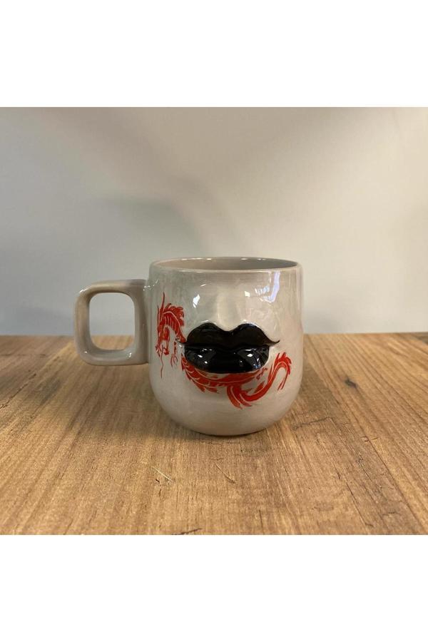 Hly Ceramics Dragon Lips Kupa - Image 1