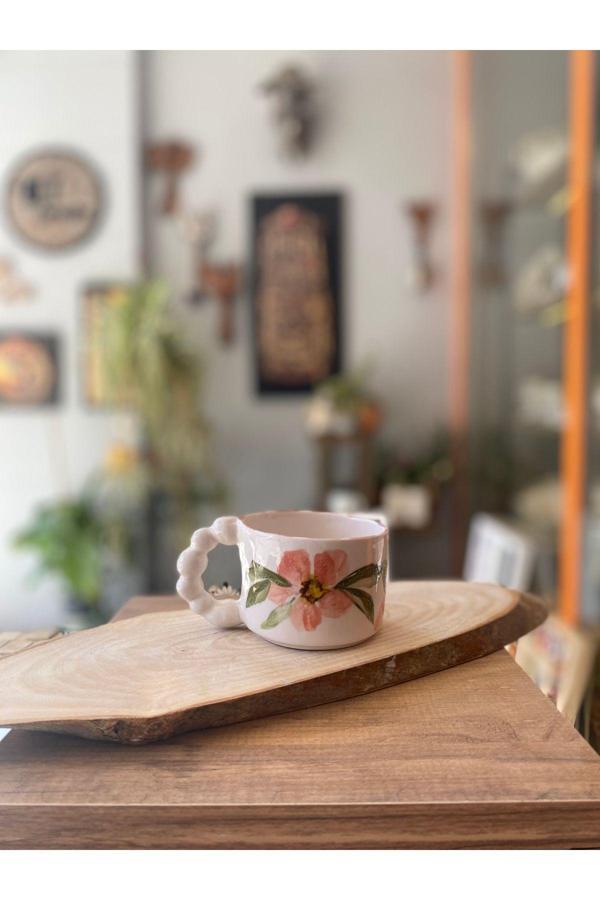 Hly Ceramics Pembe Çiçekli Kupa - Image 1